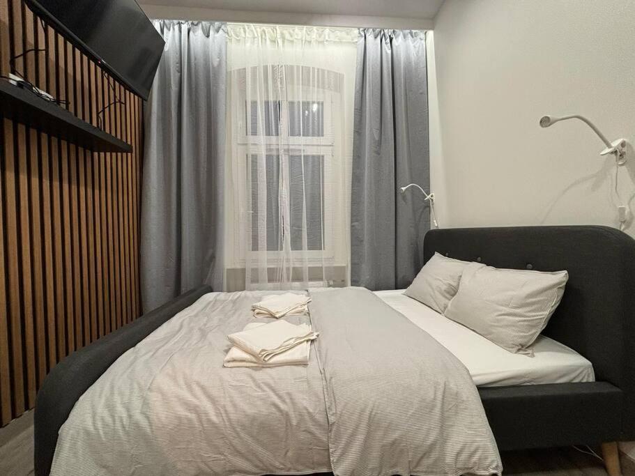 Wyjatkowe Apartamenty W Centrum Breslávia Exterior foto