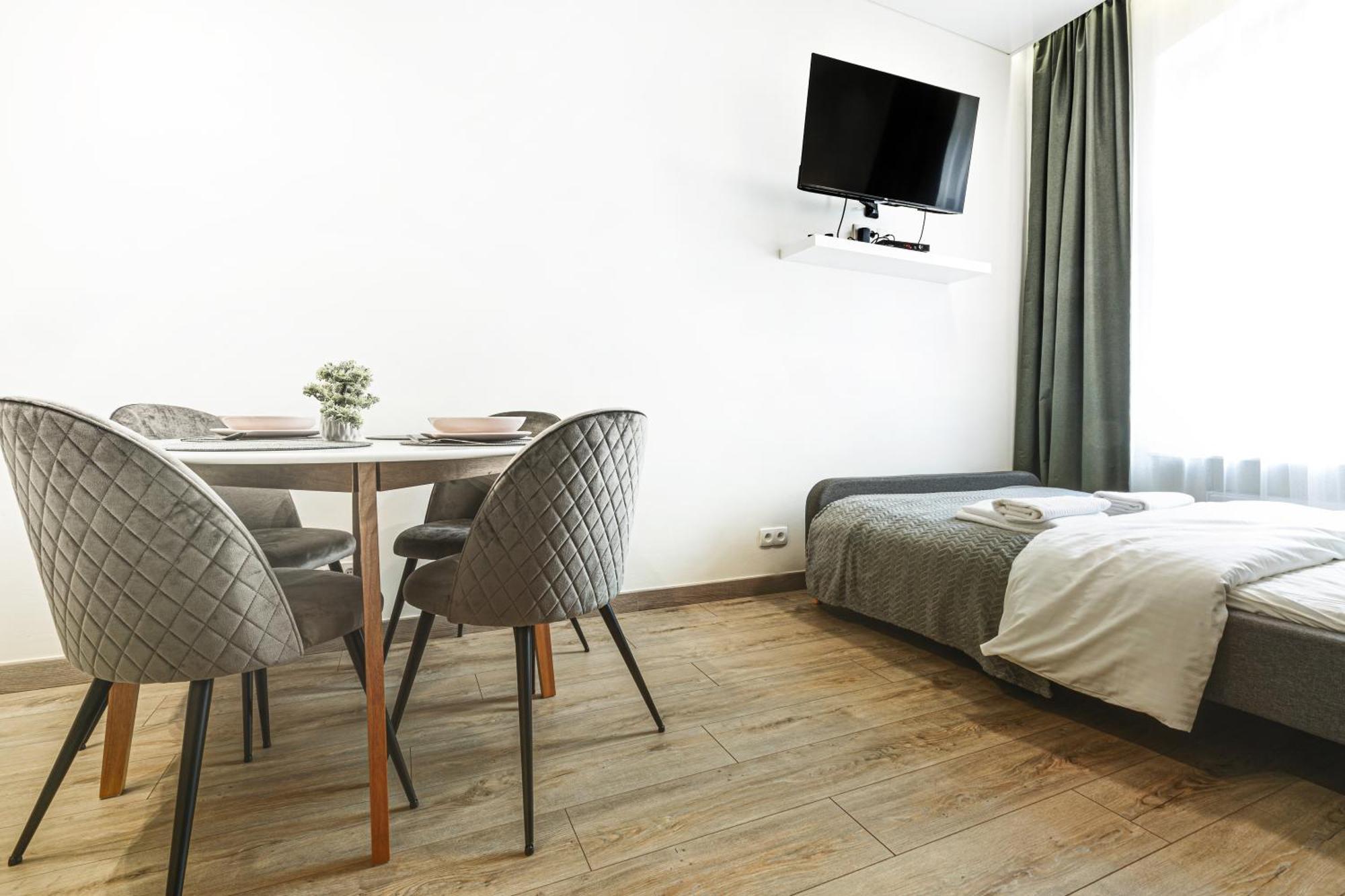 Wyjatkowe Apartamenty W Centrum Breslávia Exterior foto